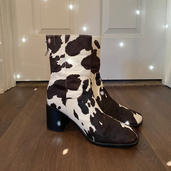 Cow Print Hair Square Toe Chunky Heel Boots - Picture 2 of 4